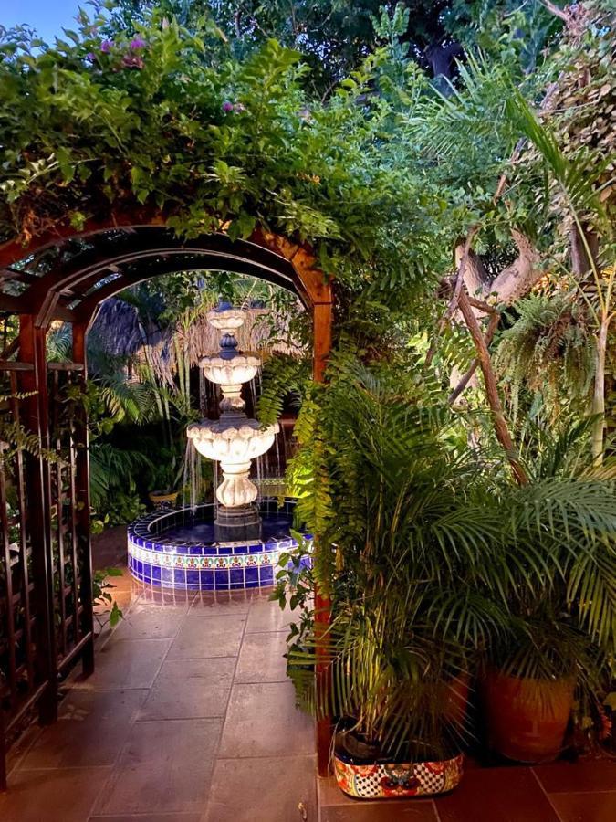 The Mexican Inn 卡波圣卢卡斯 外观 照片